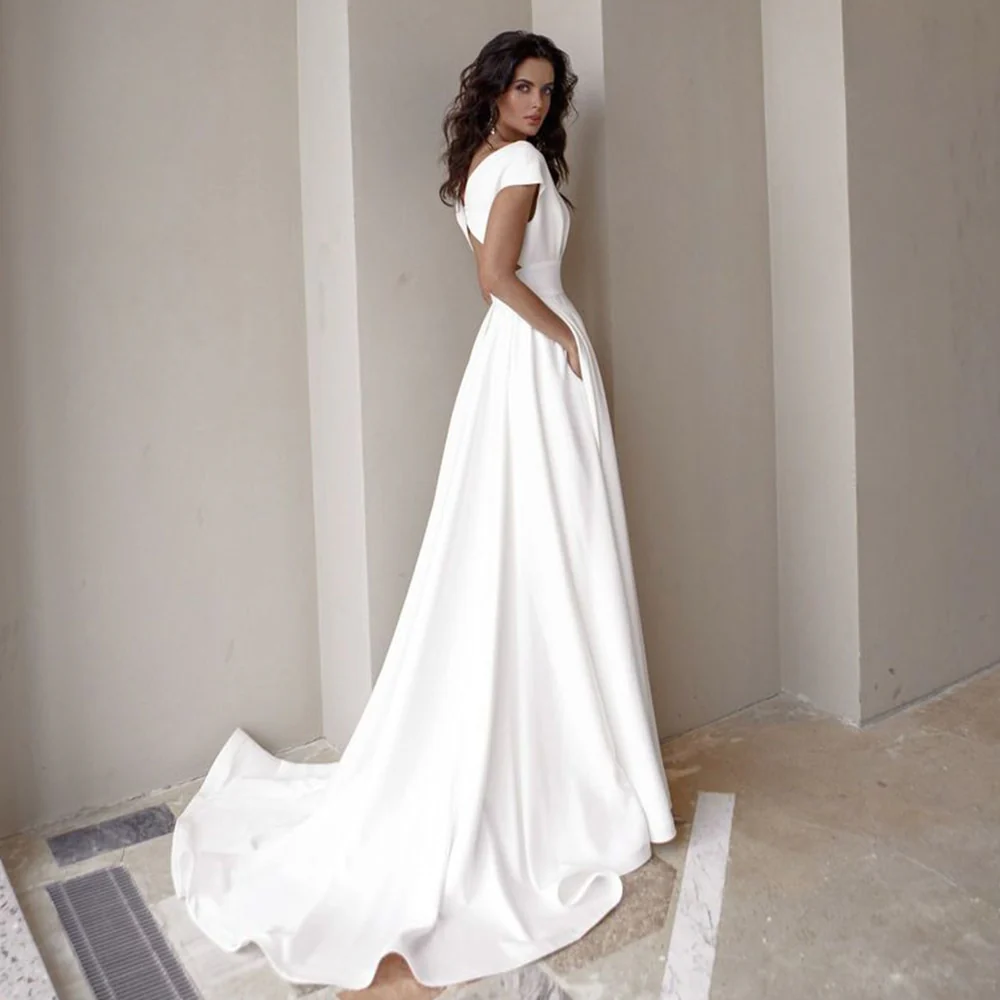 Modern V-Neck Sweep Train Slit A Line Bridal Gown Dress with Pockets - Image 3