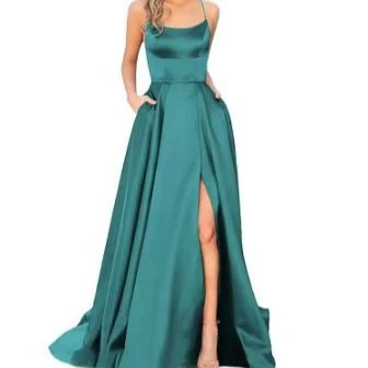 Solid Color Long Slimming Fashion Bridesmaid Dress - Image 15